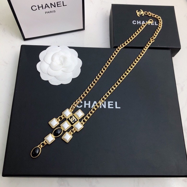 Chanel Necklaces